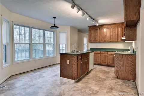 3401 Enos Rd, Gloucester, VA 23061 photo 12