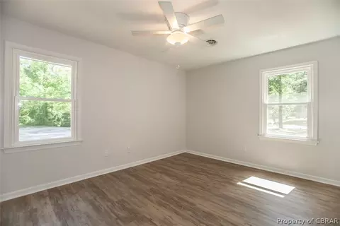 4475 Aberdeen Dr, Gloucester, VA 23061 photo 11