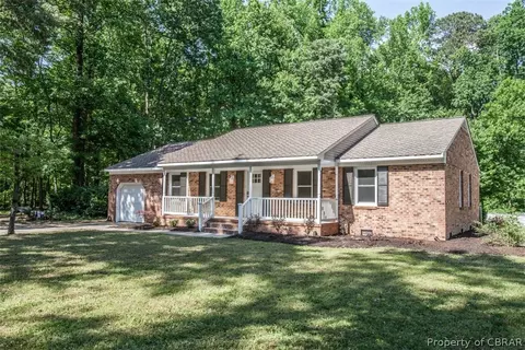 4475 Aberdeen Dr, Gloucester, VA 23061 photo 1