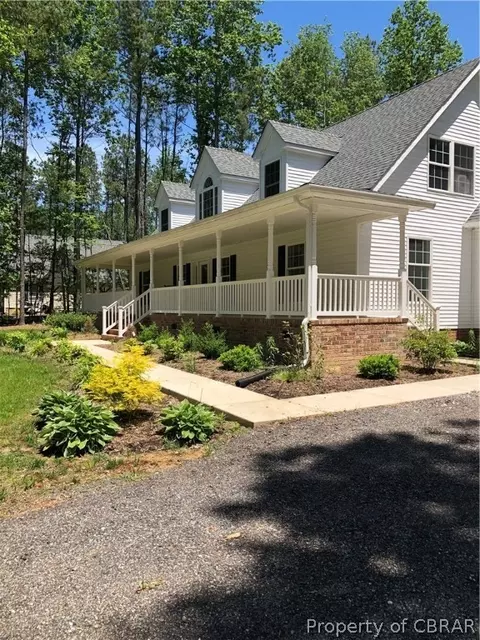28 Hartfield Grn, Hartfield, VA 23071 photo 3