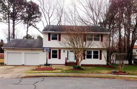 4 Pasadena Ct, Hampton, VA 23669 photo 1