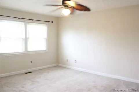 4 Pasadena Ct, Hampton, VA 23669 photo 14