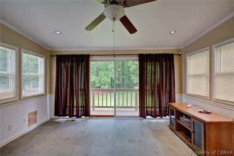 7232 Deer Run Dr, Gloucester, VA 23061 photo 5