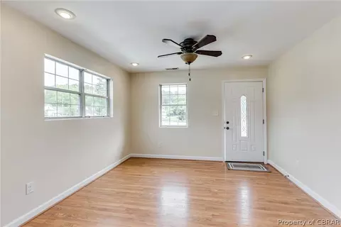 606 Johns Neck Rd, Weems, VA 22576 photo 5