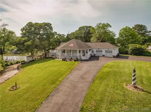 649 Plainview Rd, Topping, VA 23169 photo 2