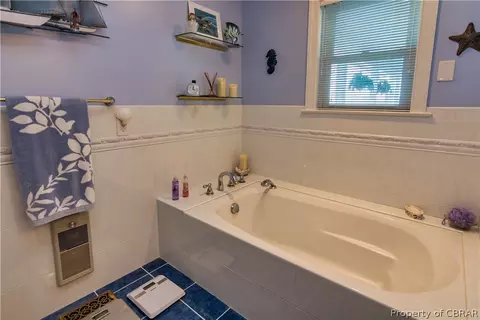 649 Plainview Rd, Topping, VA 23169 photo 17