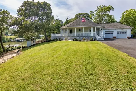 649 Plainview Rd, Topping, VA 23169 photo 32