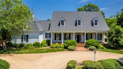 342 Old Point Rd, White Stone, VA 22578 photo 2