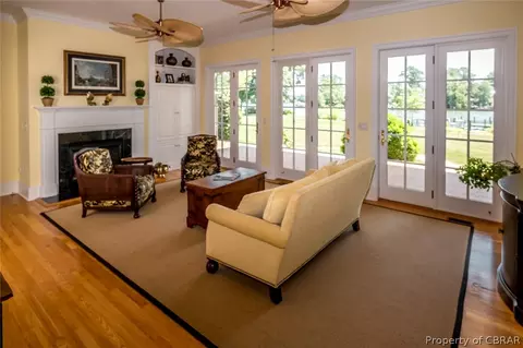 342 Old Point Rd, White Stone, VA 22578 photo 8