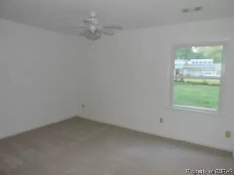 7602 Walnut Rd, Gloucester, VA 23061 photo 11