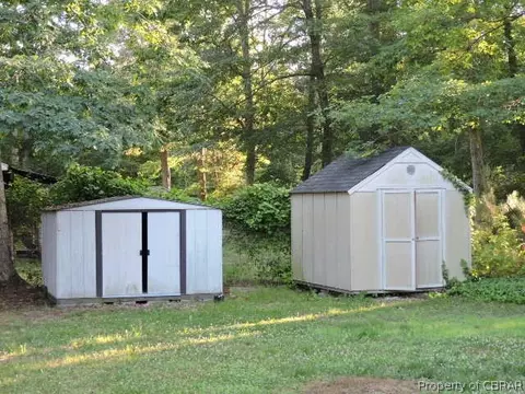 7602 Walnut Rd, Gloucester, VA 23061 photo 17