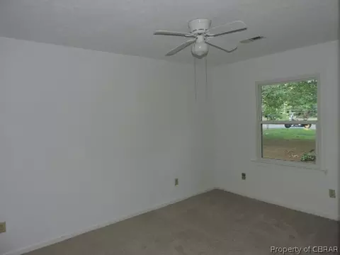 7602 Walnut Rd, Gloucester, VA 23061 photo 16