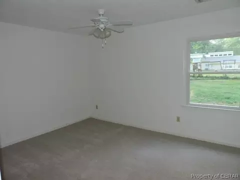 7602 Walnut Rd, Gloucester, VA 23061 photo 14