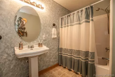 6441 Fleming Rilee Ln, Gloucester, VA 23061 photo 34
