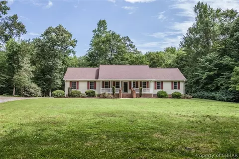 6441 Fleming Rilee Ln, Gloucester, VA 23061 photo 1