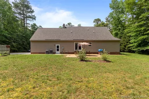 8097 Tranquil Dr, Gloucester, VA 23061 photo 8