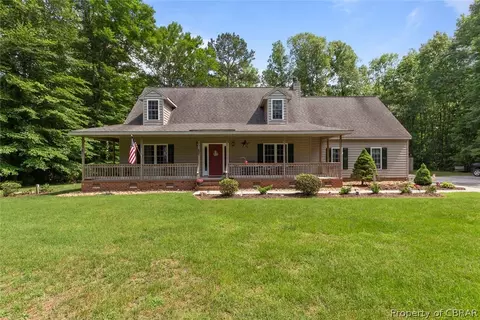 8097 Tranquil Dr, Gloucester, VA 23061 photo 6