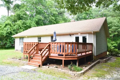 8448 Woodhaven Dr, Gloucester, VA 23061 photo 7
