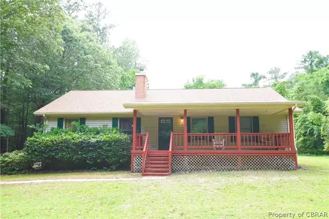8448 Woodhaven Dr, Gloucester, VA 23061 photo 1