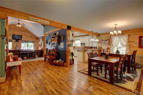 9333 Sheldon Ln, Gloucester, VA 23061 photo 9