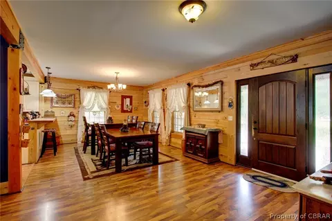 9333 Sheldon Ln, Gloucester, VA 23061 photo 11