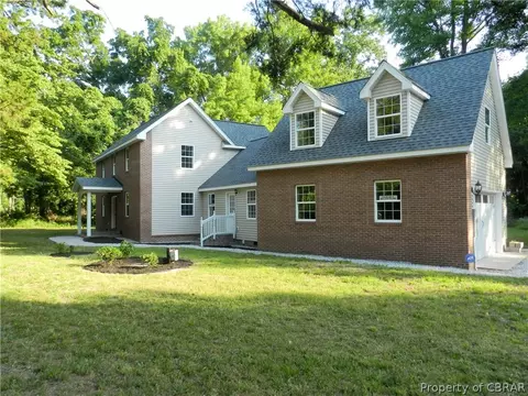 4383 Eagle Harbor Ln, Gloucester, VA 23061 photo 1