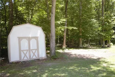 8821 Marlfield Rd, Gloucester, VA 23061 photo 24
