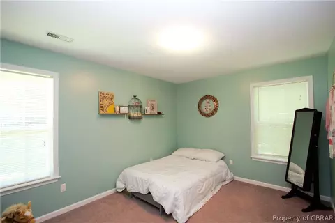8821 Marlfield Rd, Gloucester, VA 23061 photo 14