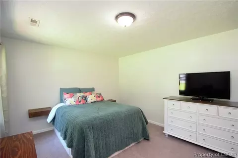 8821 Marlfield Rd, Gloucester, VA 23061 photo 11
