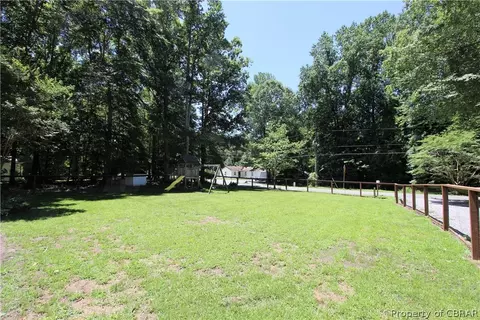 8821 Marlfield Rd, Gloucester, VA 23061 photo 20