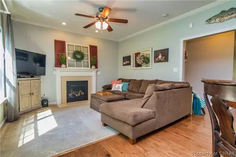 8398 Patrick Henry Way, Gloucester, VA 23061 photo 3