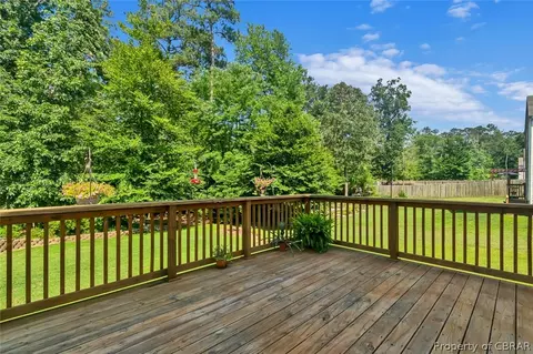 7366 Jeanne Dr, Gloucester, VA 23061 photo 38