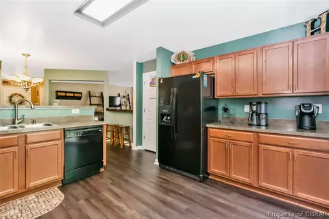 7366 Jeanne Dr, Gloucester, VA 23061 photo 15