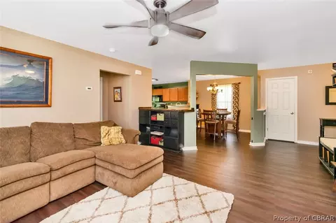 7366 Jeanne Dr, Gloucester, VA 23061 photo 7