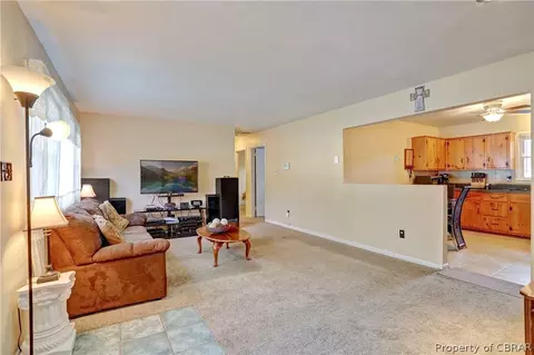 15 Freda Ct, Hampton, VA 23666 photo 2