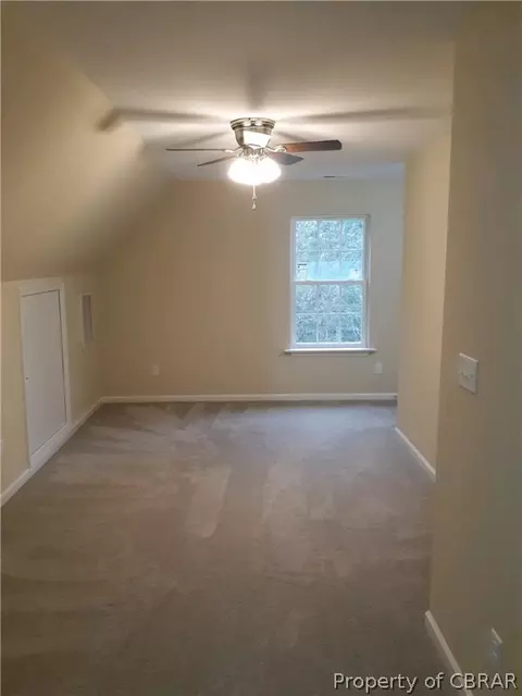 3889 Stream Dr, Gloucester, VA 23061 photo 8