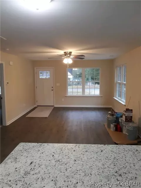3889 Stream Dr, Gloucester, VA 23061 photo 4