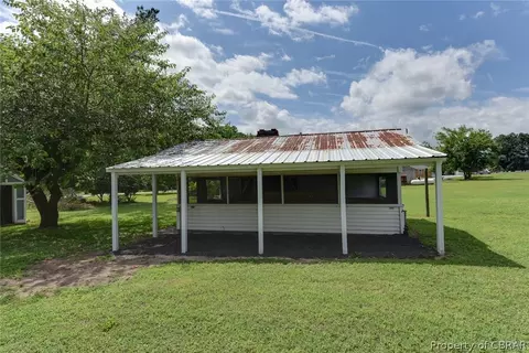 1922 Hayes Rd, Gloucester Point, VA 23062 photo 33