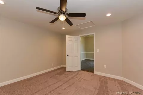 1922 Hayes Rd, Gloucester Point, VA 23062 photo 17