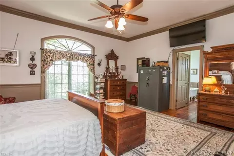 10848 Harcum Rd, Gloucester, VA 23061 photo 9