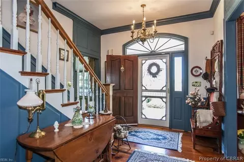 10848 Harcum Rd, Gloucester, VA 23061 photo 2