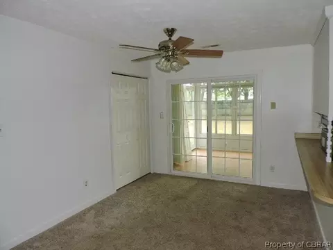 7499 Dehardit Ave, Gloucester Point, VA 23062 photo 5