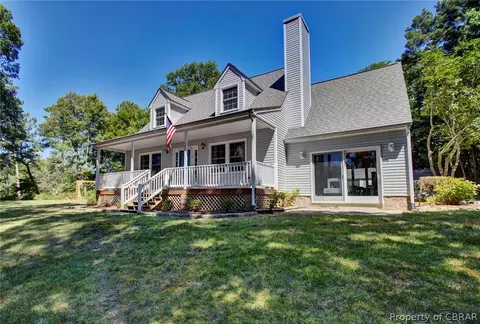 5301 Merganser Cir, Gloucester, VA 23061 photo 1