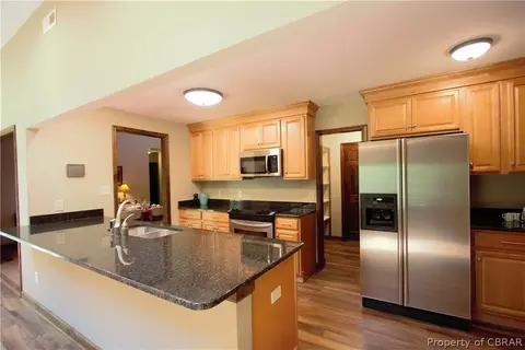 9757 Indian Rd, Gloucester, VA 23061 photo 12
