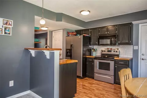 6837 Magnolia Dr, Gloucester, VA 23061 photo 12