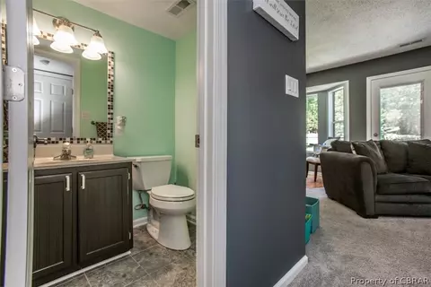 6837 Magnolia Dr, Gloucester, VA 23061 photo 23