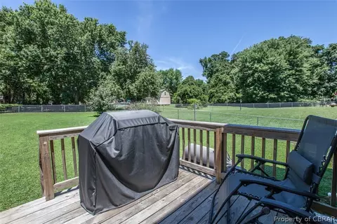 6837 Magnolia Dr, Gloucester, VA 23061 photo 41