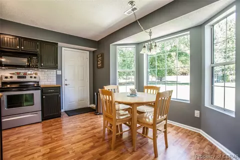 6837 Magnolia Dr, Gloucester, VA 23061 photo 13