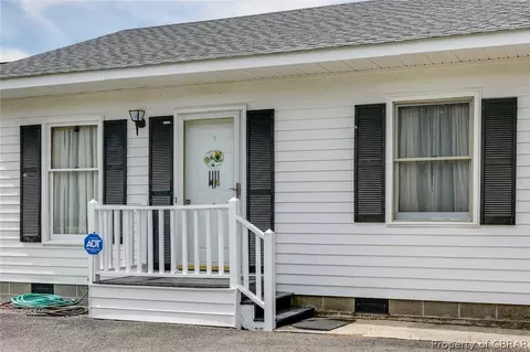 9406 Dutton Rd, Dutton, VA 23050 photo 3