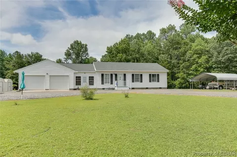 9406 Dutton Rd, Dutton, VA 23050 photo 2